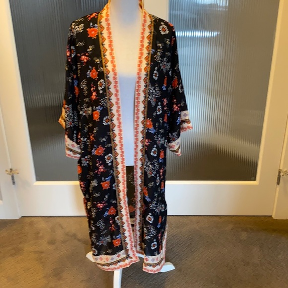 Max Studio - floral kimono - Picture 2 of 7